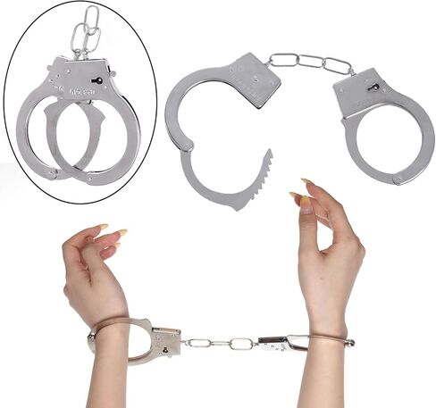 5 قطع من إكسسوارات زي الشرطة - نظارات شمسية بشارة الشرطة وسماعة أذن وصفارة وأصفاد مزيفة مع مجموعة مفاتيح، ملحقات أزياء عميل التجسس الشرطي للهالوين in Kuwait