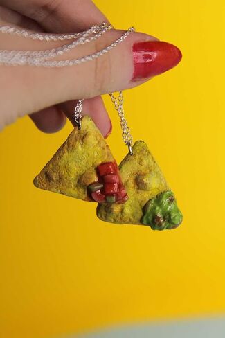 Chips and Dip Necklace Set | Best Friend Necklace Pair, Matching Guacamole, Salsa, Pico de Gallo and Corn Chips, Perfect Gift for Snack and Mexican Food Lovers in Saudi Arabia