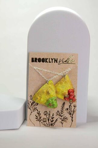 Chips and Dip Necklace Set | Best Friend Necklace Pair, Matching Guacamole, Salsa, Pico de Gallo and Corn Chips, Perfect Gift for Snack and Mexican Food Lovers in Saudi Arabia