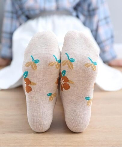 Cute Flower Patterned Socks for Women Daily Wear Low Cut Socks Novelty Cotton Sock for Casual in Saudi Arabia