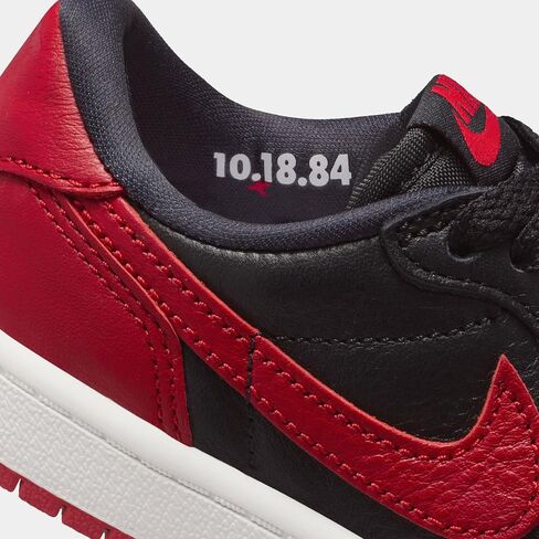 حذاء Air Jordan 1 Retro Low OG Banned Preschool Lifestyle (أسود/أسود/أحمر فارسيتي/أبيض القمة) in Kuwait