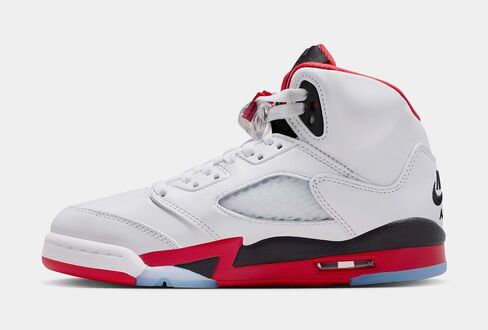حذاء Air Jordan 5 Retro Fire Red Grade School Lifestyle (أبيض/أحمر ناري/أسود) مقاس 4.5 in Saudi Arabia