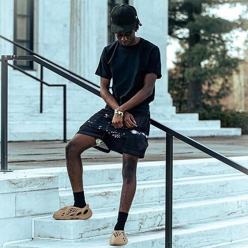 Mens Skyline Graphic Shorts Casual Streetwear Cool Basketball Shorts Running Workout Shorts with Pockets in Kuwait