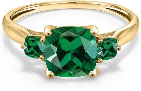 Gem Stone King 10K Yellow Gold Green Nano Emerald 3-Stone Engagement Ring For Women | 0.99 Cttw | Cushion 7MM and 3MM | Gemstone Birthstone | 3 Stone Wedding Anniversary Promise Ring in Kuwait