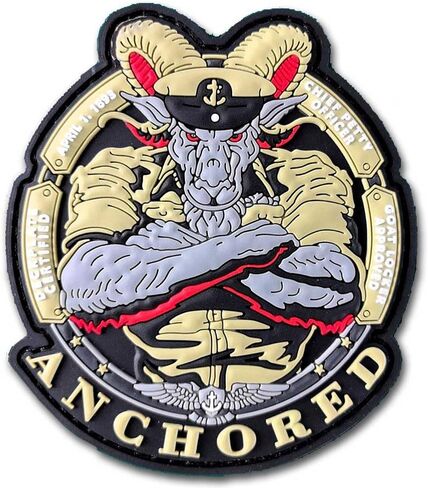 US Navy Chief Anchored Air Warfare Patriotic 3.5" Morale PVC Patch in Saudi Arabia
