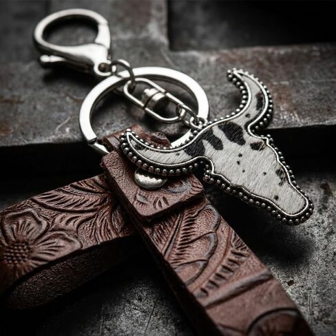 Western Keychain Wristlet for Women - Leather Cowboy Style Car Key Holder Strap - Leopard Cow Print Western Wristlet Lanyard - Boho Bag Charm Key Ring Gift in Saudi Arabia