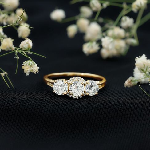 Certified Lab Grown Diamond 3 Stone Engagement Ring, Ef-Vs Quality, Diamond Past Present Future Ring - Fine Jewelry For Her in Kuwait