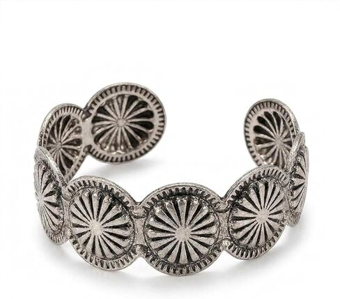 Western Bracelets for Women, Silver Cuff Bracelets, Metallic Vintage Stylish Trendy Boho Jewelry for Women, Daily Wear Outfits Dresses Party Evening Item in Kuwait