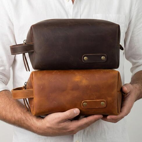 حقيبة أدوات الزينة الشخصية للرجال - مجموعة أدوات العناية بالجلد الطبيعي مع اسم منقوش مخصص أو الأحرف الأولى - حقيبة حلاقة للسفر هدية للأب، الزوج، رفقاء العريس، الصديق، عيد الميلاد، عيد الميلاد، الذكرى السنوية in Kuwait