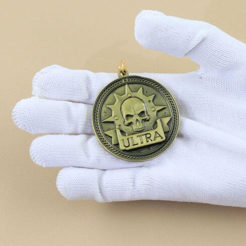 Warhammer 40K Titus&Ultramarines Chapter Keychain Game Peripheral Alloy Keychain Gifts in Saudi Arabia