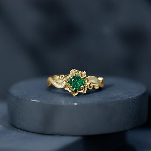 Certified Lab Grown Emerald Rose Flower Engagement Ring in Silver, Aaaa Quality, Emerald Diamond Ring - Ready To Gift in Kuwait