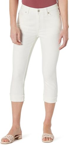 Amazon Essentials Women's Low Stretch Slim-Fit Mid-Rise Capri Jean in Kuwait