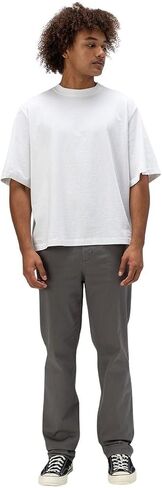 RSQ Mens Slim Straight Chino Pants in Saudi Arabia