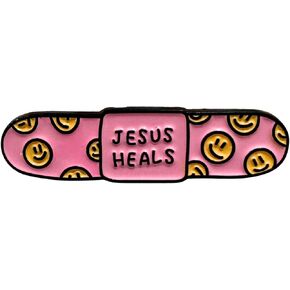 دبوس طية صدر من المينا من Jesus Heals Bandaid، باللون الوردي مع تصميم وجوه مبتسمة، مقاس 2.54 سم in Kuwait