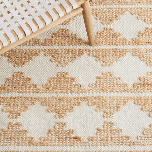 SAFAVIEH Natural Fiber Collection Runner Rug - 2'3" x 8', Ivory & Natural, Handmade Farmhouse Jute & Wool, Ideal for High Traffic Areas in Living Room, Bedroom (NF511A) in Kuwait