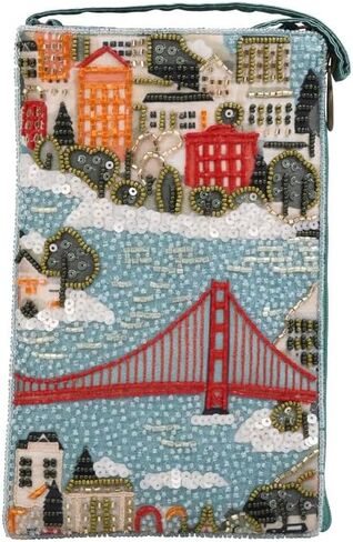 Golden Gate Bridge Club Bag in Kuwait