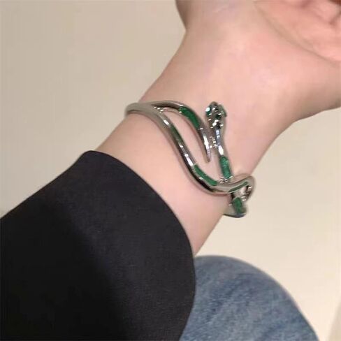 Green Crystal Snake Bracelet Open Snake Cuff Bangle Bracelet Adjustable Serpent Wrap Wirst Bracelet Silver Bendable Serpent Animal Cuff Bangle Hand Jewelry for Women in Saudi Arabia