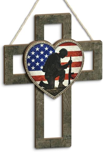 Putuo Decor God Bless America ديكور الحائط، إكليل الزهور الوطنية MDF علامة معلقة، أحمر أبيض أزرق باب أمامي معلق لمدخل الشرفة in Kuwait