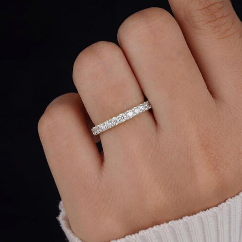 925 Silver Simple Row CZ Diamond Ring Wearable by Both Men and Women Suitable for Daily Date Wear Gifts for Mothers Early Fashion Trends in Kuwait