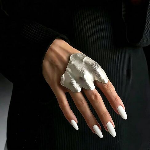 Irregular Pleated Knuckle Ring Punk Hiphop Texture Pleated Finger Rings Minimalist Hand-Hammered Wide pleated Right Hand Ring in Kuwait