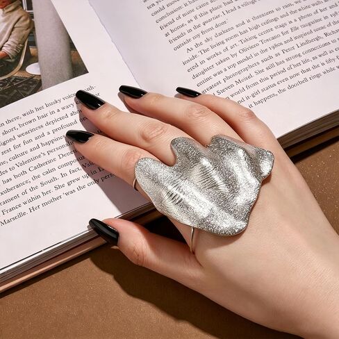 Irregular Pleated Knuckle Ring Punk Hiphop Texture Pleated Finger Rings Minimalist Hand-Hammered Wide pleated Right Hand Ring in Kuwait