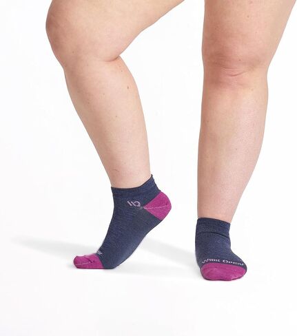 Wide Open Women's Lightweight Ankle Socks – Non-Binding Merino Wool Lifestyle Socks for Wide Feet in Saudi Arabia