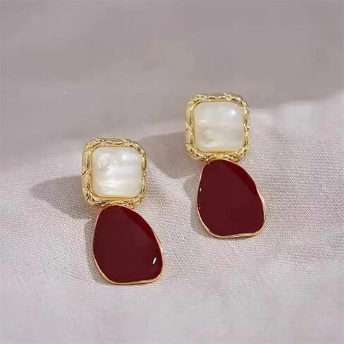 Drop Earrings for Women, resin earrings Geometric Minimalist Design, Gold Tone Alloy, Lightweight Pendant Earrings Fashion Earaccessory Gifts in Saudi Arabia