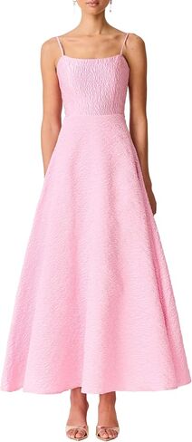 Elliatt Women's Apparel Womens Briallen Textured Gown in Saudi Arabia