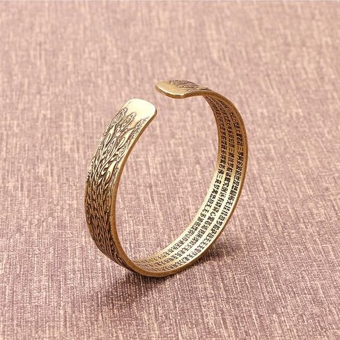 1 Piece Of Brass Carved Open Bangle Solid Retro Bangle, Each Pattern Hiding A Sense Of Story in Saudi Arabia