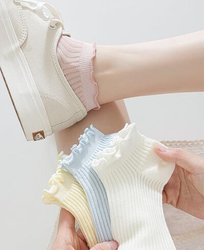 Cute Ruffle Socks for Women - 5 Pairs Lolita Lace Ruffled Ankle Socks Coquette Trim Thin Cotton Seamless Toe Frilly in Saudi Arabia