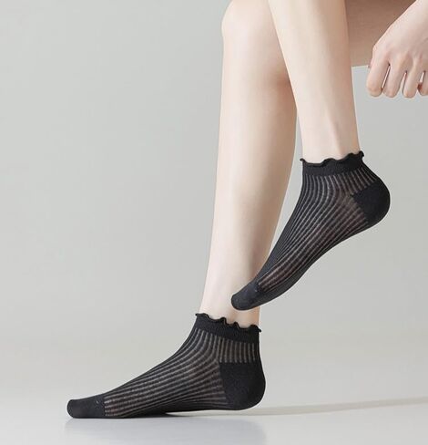 Cute Ruffle Socks for Women - 5 Pairs Lolita Lace Ruffled Ankle Socks Coquette Trim Thin Cotton Seamless Toe Frilly in Saudi Arabia
