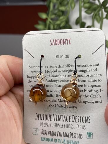 Dragon Vein Sardonyx 10mm Dangly Swirl Drop Earrings in Custom Wire Wrapping Steel, Copper, Bronze, Black Iron, Titanium, Sterling Silver, 14K Gold, Rose Gold, or Black Niobium Wire (Handmade), August Birthstone in Saudi Arabia