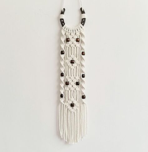 Moosira Equestrian Macrame الجدار شنقا، حدوة الحصان Macrame الجدار شنقا، حدوة حصان Macrame، فن جدار الفروسية، ديكور غربي بوهو، نسيج ديكور جدار بوهو، هدية فريدة لمحبي الحصان لغرفة راعية البقر، الحضانة، المزرعة (خرزة بنية فاتحة) in Kuwait