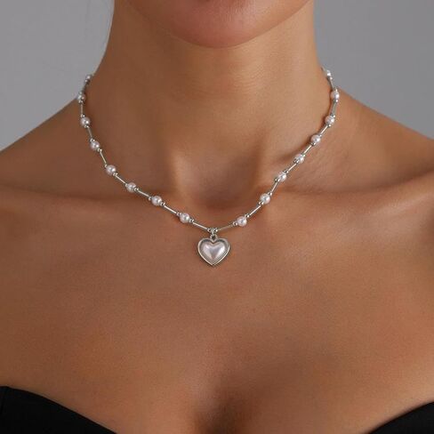 Dainty Gold Pearls Heart Collarbone Necklaces for Women,Vintage Pearl Beaded Link Chain Necklace,Trendy Valentine's Day Jewelry Accessories Gifts in Kuwait