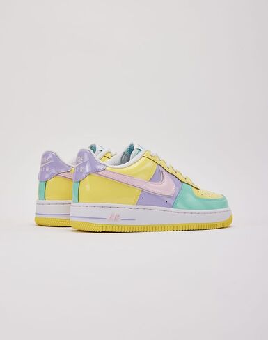 Nike Air Force 1 Low '07 'Easter' Grade-School (متعدد) in Kuwait