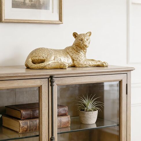 Guichifun Leopard Statue Home Decor Accents - Champagne Gold Cheetah Figurines for Shelf Bookshelf TV Stand Decor Bedroom Office Decorations Ideal Gift for Animal Lovers 12 x 6.8 x 5.2 Inch in Saudi Arabia