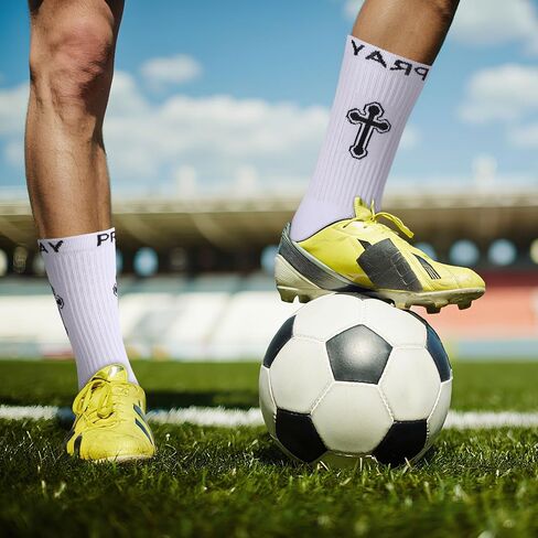 Jetec 4 Pairs Christian Cross Socks Cross Grip Soccer Sock Anti Slip with Bible Verse Card I Still Remember The Day I Pray for Men Dad Husband Birthday Easter Religious Soccer Sock Jesus VBS Gifts in Kuwait