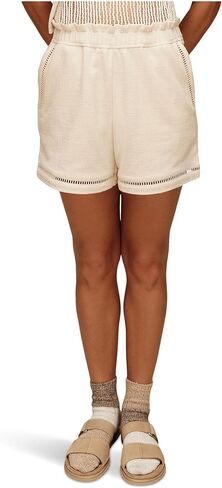 UGG Women's Frynn Short in Kuwait