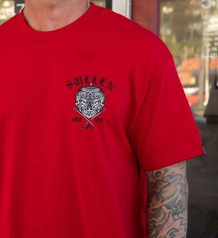 تي شيرت Sullen الرجالي Harper Badge Day Series Tattoo Lifestyle Graphic Standard من القطن قصير الأكمام in Kuwait