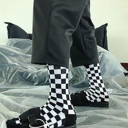 Black Fashion Harajuku Trends Women Checkerboard Socks Geometric Checkered Socks Men Hip Hop Cotton Unisex Print Skateboard in Kuwait