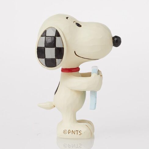 Enesco Peanuts by Jim Shore Collection Snoopy Holding I Love You Sign Miniature Figurine- Resin Hand Crafted Painted Collectible Peanuts Snoopy Mini Figurines Valentine Home Decor Statue, 3.13 Inch in Saudi Arabia