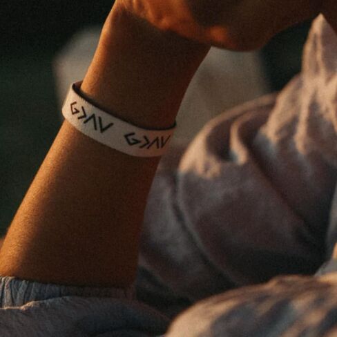 Yappy His & Hers Bible Verse Bracelet Set – Christian Couples Faith Gift (Men’s & Women’s Sizes) in Saudi Arabia