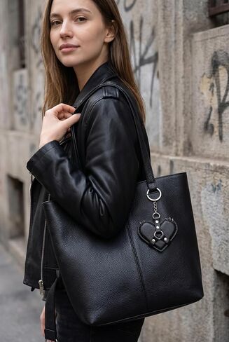 Studded Leather Heart Bag Charm Y2K Gothic Keychain for Women Punk Aesthetic Purse Charm,PU Leather Gothic Accessory in Kuwait