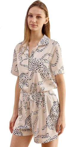Christmas Pajamas Shorts Silk Pjs Women Satin Pajama Cute Print Tee and Shorts Gift Sleepwear 2 Pieces Loungewear in Saudi Arabia