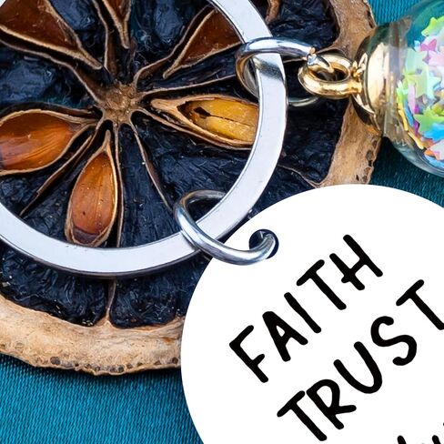 Fertility Keychain Gifts For Women Infertility Support IVF Gifts For Women Transfer Day Inspirational Gift For Expectant Mothers Pregnant Mom Trying To Conceive Keyring Faith Trust And Dust in Kuwait