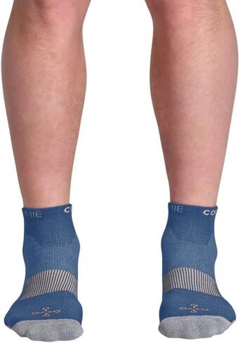 Tommie Copper Men’s Travel Compression Ankle Socks, Lightweight Arch & Heel Support, Cushioned, Moisture-Wicking, Anti-Odor in Kuwait