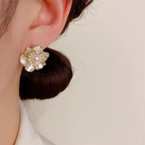 Geometric Enamel White Flower Stud Earrings for Women,Chunky 14K Gold Plated Brass Enamel Rhinestone Elegant Earrings for Women Prom Party in Saudi Arabia