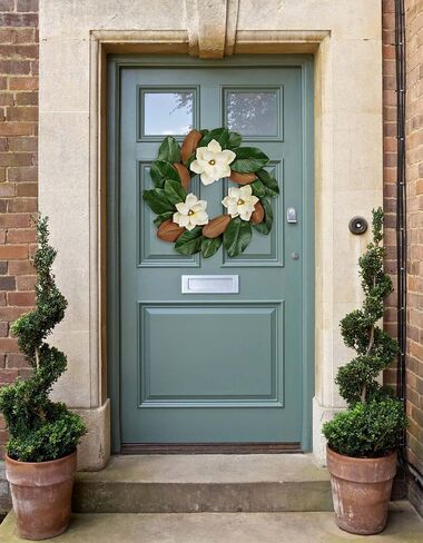 Hollyone Artificial Magnolia Wreaths for Front Door 20 Inch Faux Magnolia Flowers Wreath Greenery Leaf Wreath for Indoor Outdoor Home Window Farmhouse Mantel All Seasons Decor in Kuwait