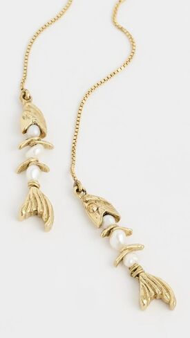 ALÉMAIS Women's Calypso Pearl Fish Chain Earrings in Saudi Arabia