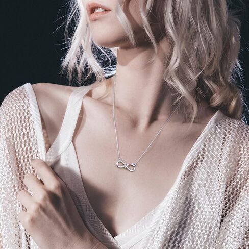 JRosee necklace in Kuwait